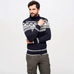 Brandit Cardigan Norweger Navy -Condo Clothing Shop 5030 8 Brandit Cardigan Norweger Navy 3 2