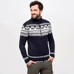 Brandit Cardigan Norweger Navy -Condo Clothing Shop 5030 8 Brandit Cardigan Norweger Navy 4 2